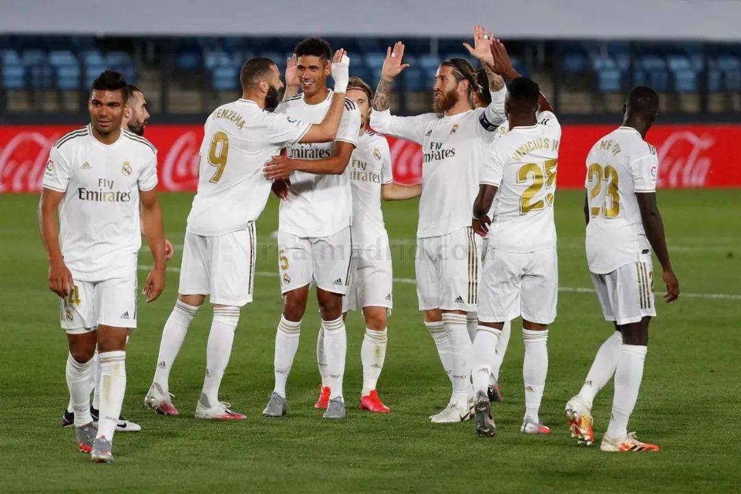 篮网攻守平衡，效率值排名上升