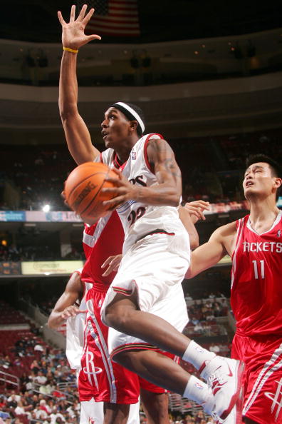 🎮布达佩斯Major：黑色闪光隐身，黑豹1-2遭NaVi爆冷淘汰（🎮布达佩斯Major冷门：黑色闪光迷失，NaVi 2-1送黑豹出局）