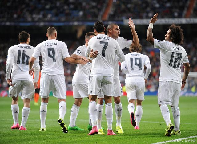 世欧预战报：祖布科夫建功，古苏利克传射，乌克兰2-0冰岛（世预赛欧洲区：祖布科夫破门，古苏利克传射，乌克兰2比0力克冰岛）