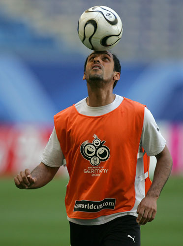 国米10人出战国际比赛日合计出场1083分钟，米兰11人979分钟（国际比赛日出场统计：国米10人累计1083分钟，米兰11人共979分钟）